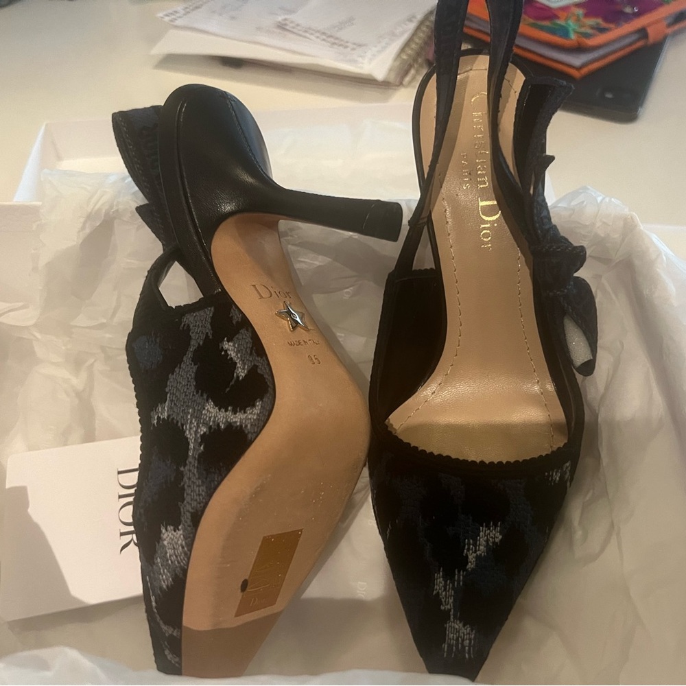 Christian Dior Women Shoes! Brand New Worn!!